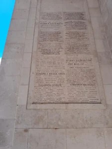 Katedral Donör Duvarı